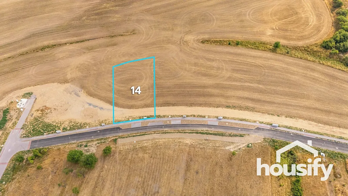Prodej stavebního pozemku 1477 m²